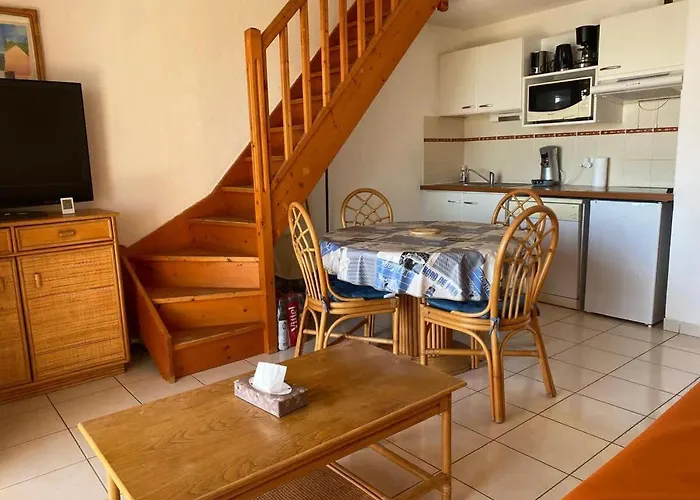Apartment Alizea - 50m From The For 6
